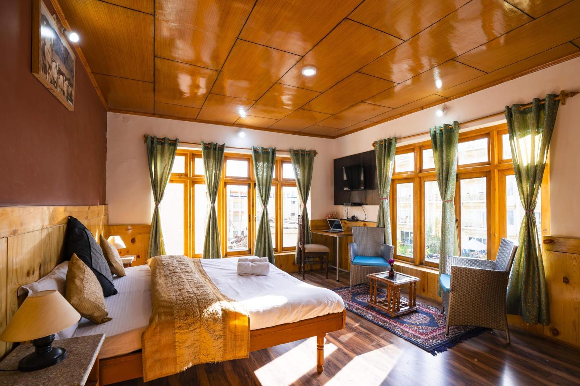 Rainbow Holiday Home Leh Esterno foto