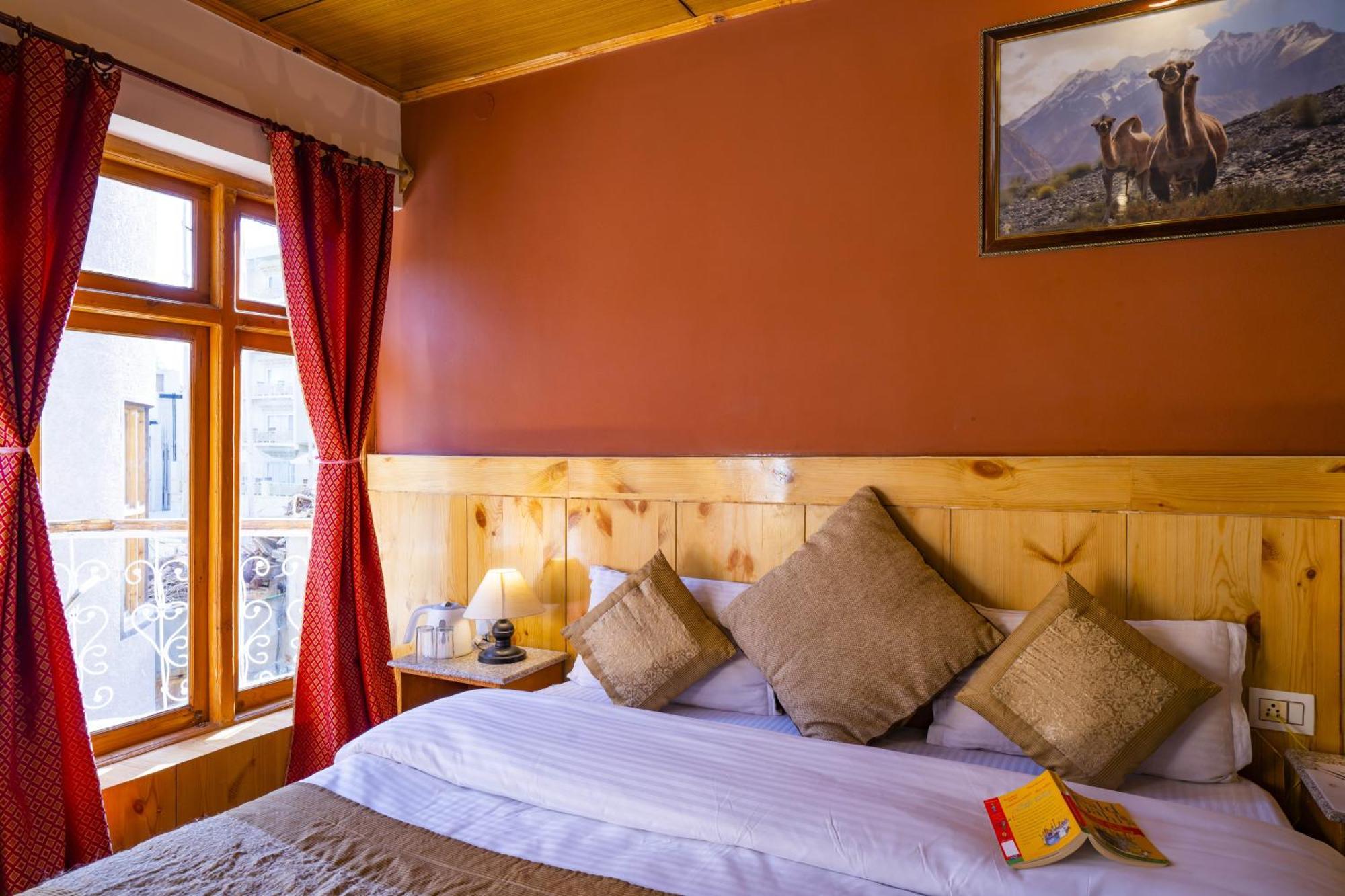 Rainbow Holiday Home Leh Esterno foto