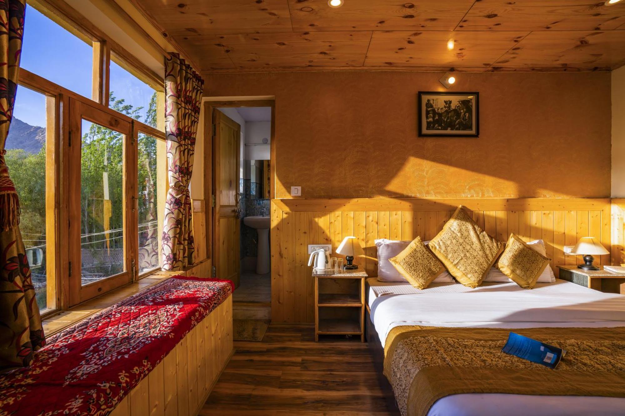 Rainbow Holiday Home Leh Esterno foto